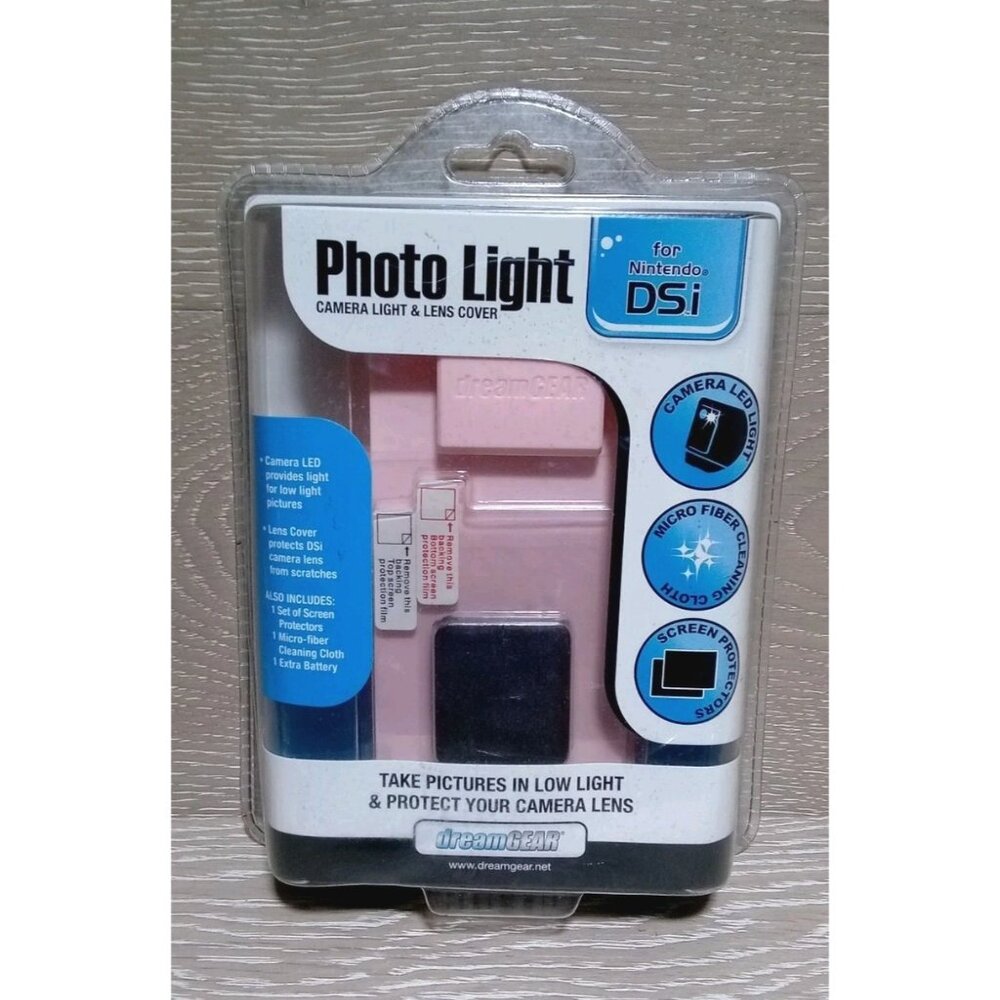 Dream Gear Pink Photo Light - Camera Light & Lens Cover Kit for Nintendo DSI